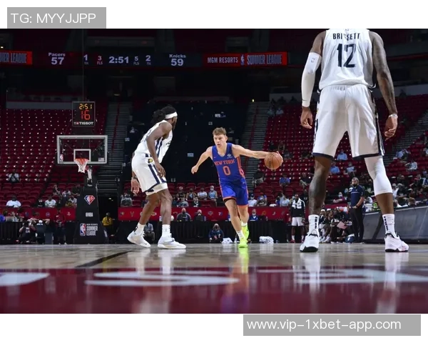 全能表现闪耀赛场三球15中7贡献17分6篮板7助攻3抢断的精彩数据分析